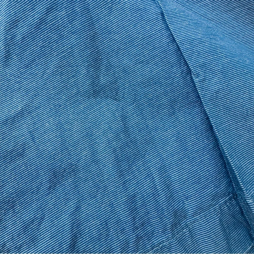 J.CREW RIVINGTON SHORTS - 33” - Picture 4 of 6